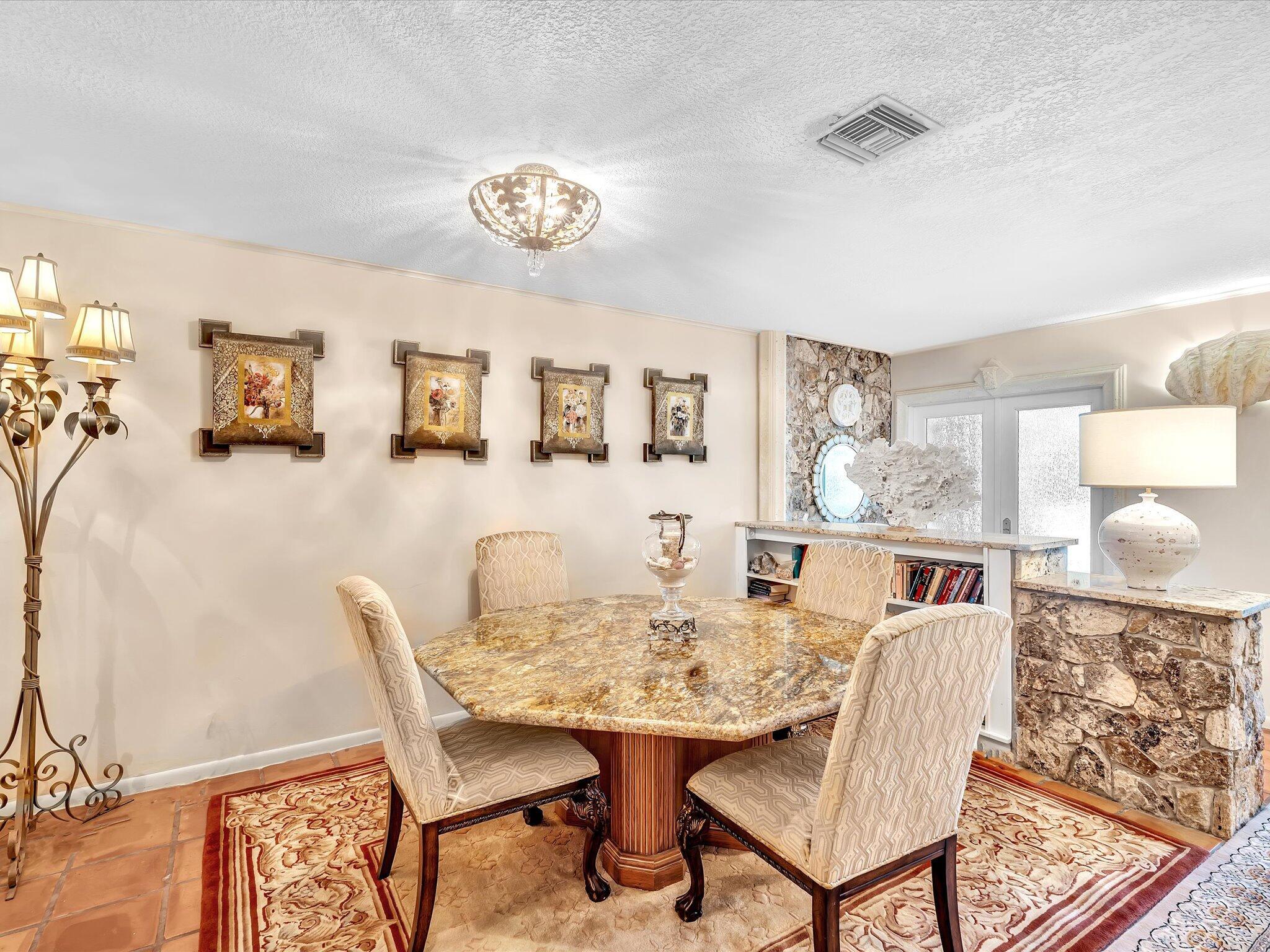 WATERWAY MANOR - Residential