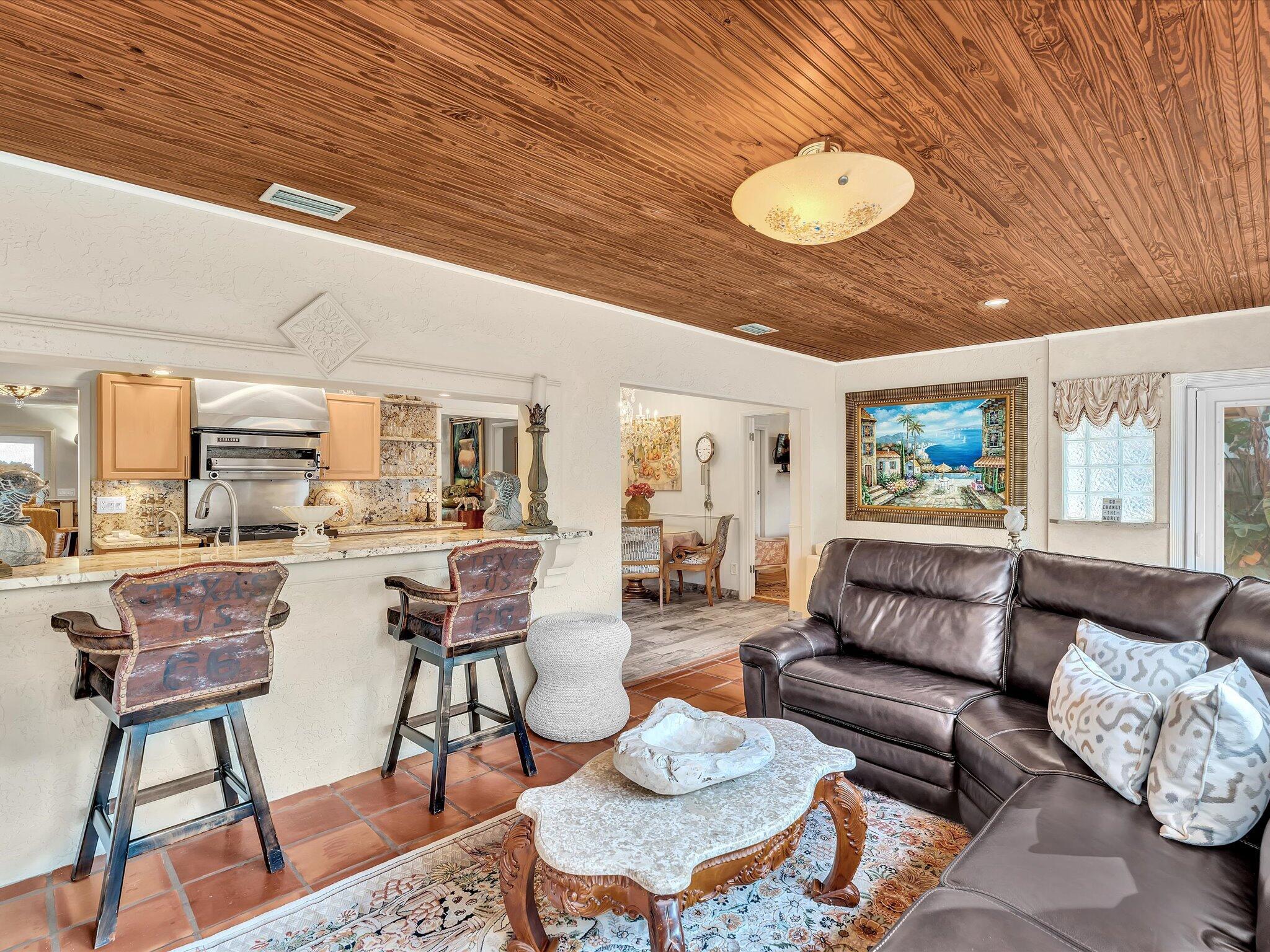 WATERWAY MANOR - Residential