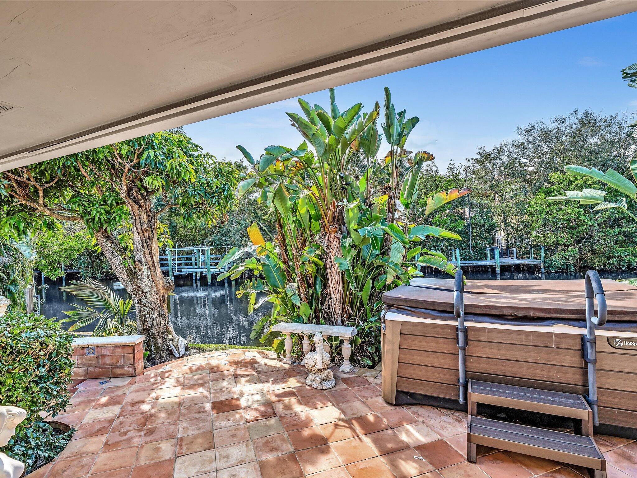 WATERWAY MANOR - Residential