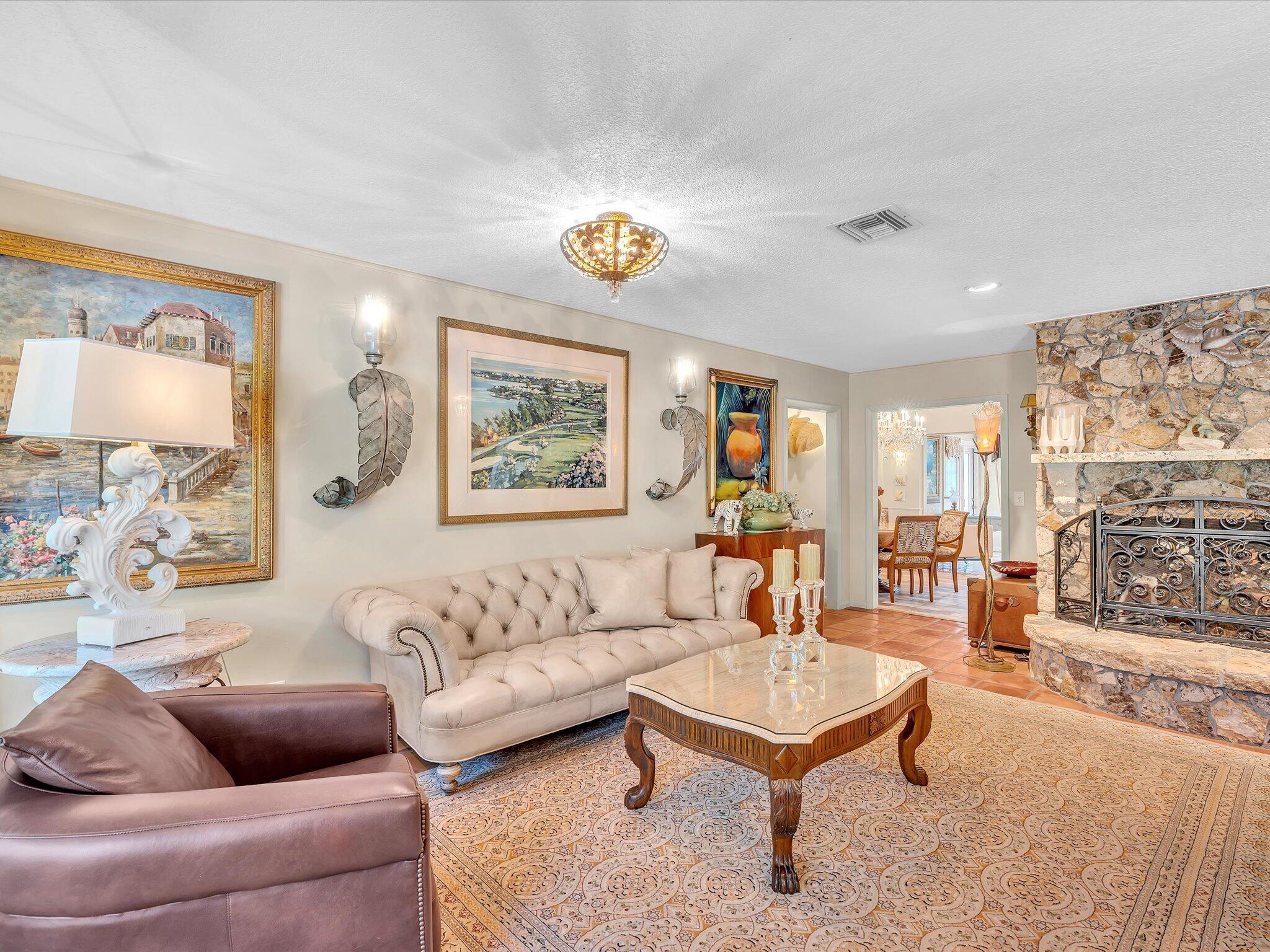 WATERWAY MANOR - Residential