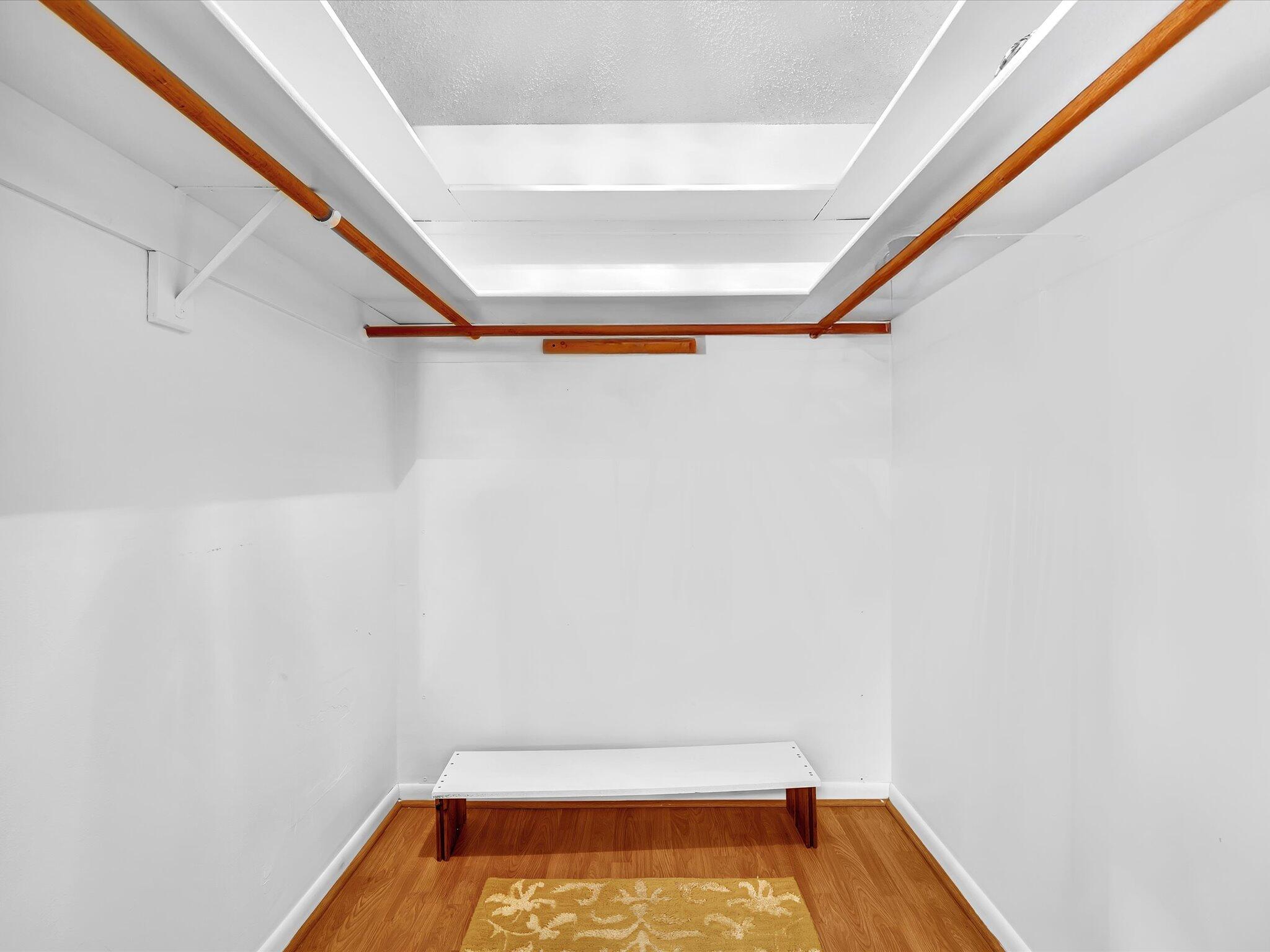 WATERWAY MANOR - Residential