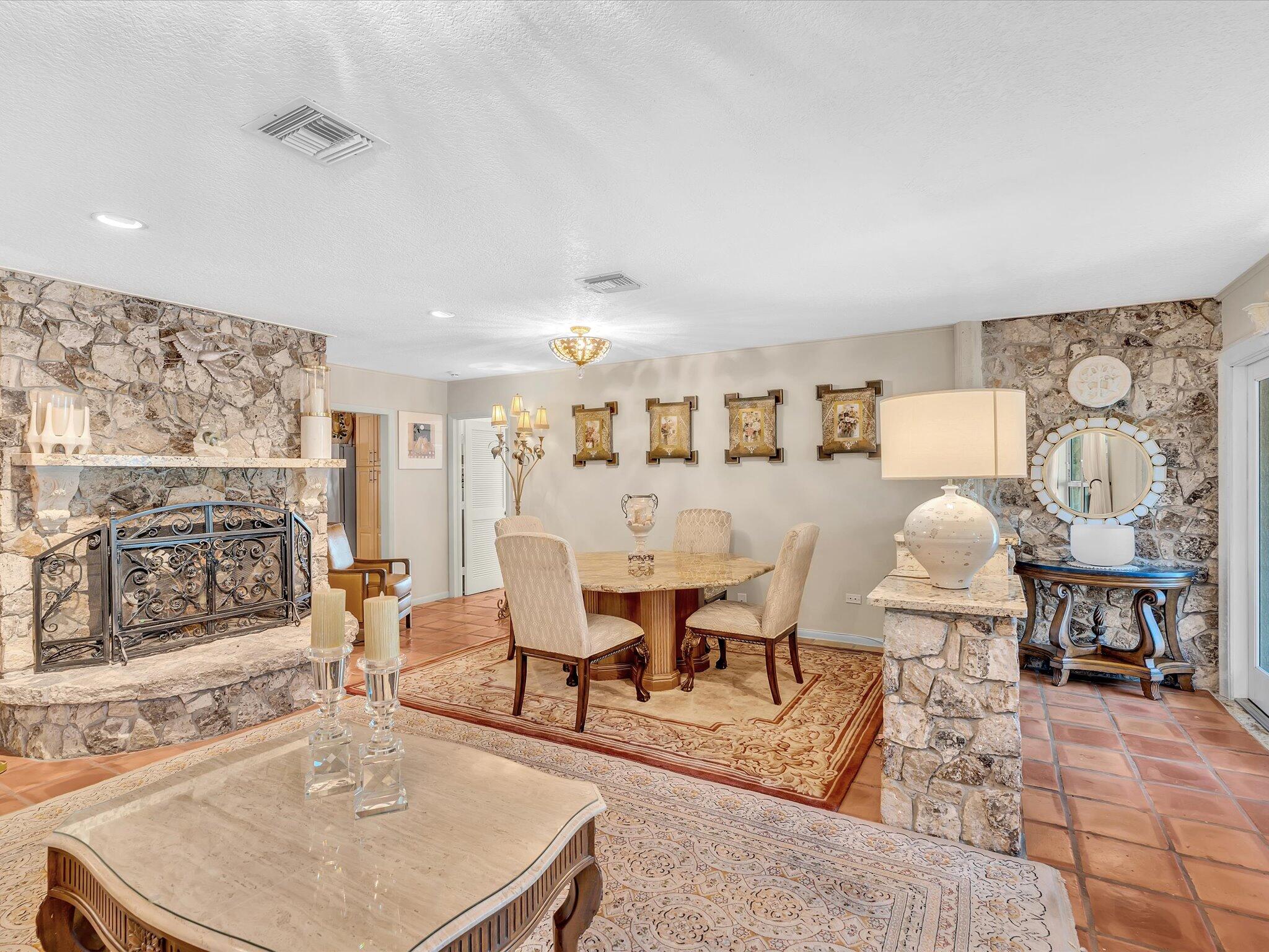 WATERWAY MANOR - Residential