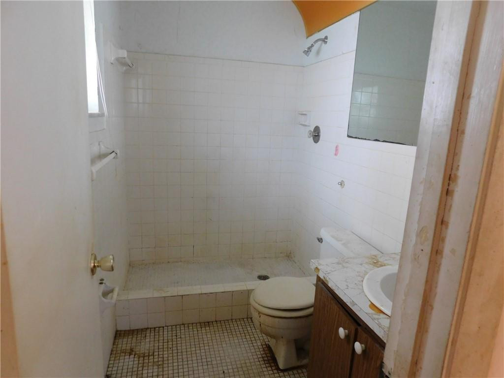 Paradise Gardens Sec 4 76 - Residential