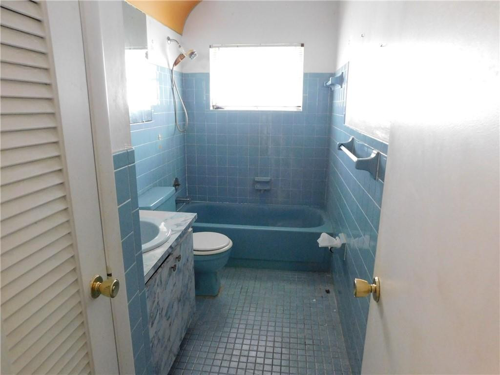 Paradise Gardens Sec 4 76 - Residential