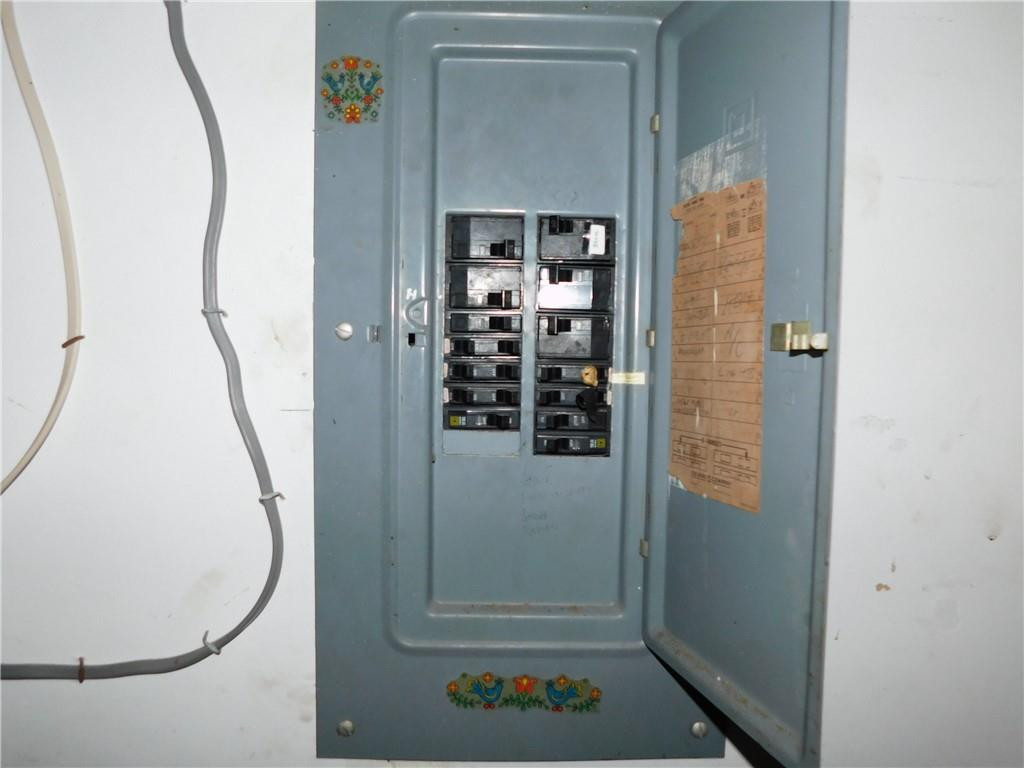Paradise Gardens Sec 4 76 - Residential