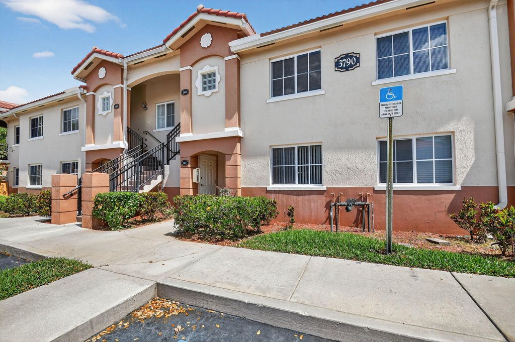 Photo of 3790 N Jog Road #203, West Palm Beach, FL 33411 (MLS # B26008191)