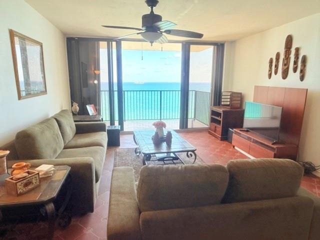 Quadomain Tower - Residential Lease