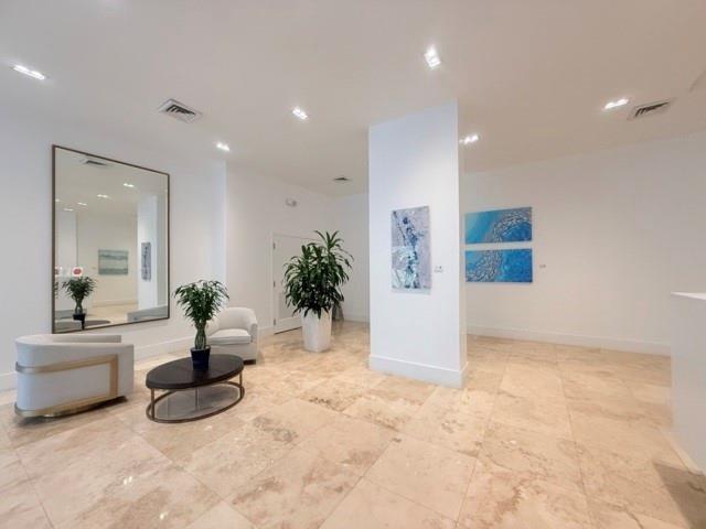 Quadomain Tower - Residential Lease