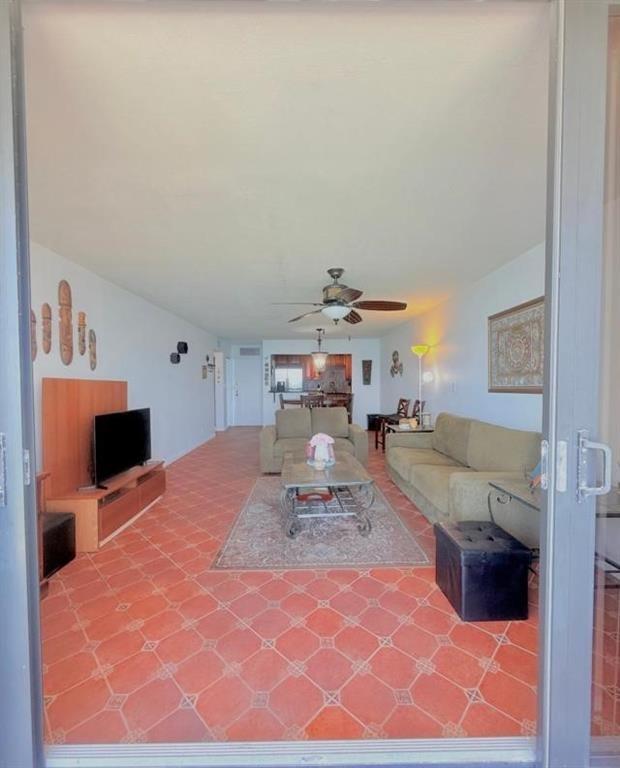 Quadomain Tower - Residential Lease