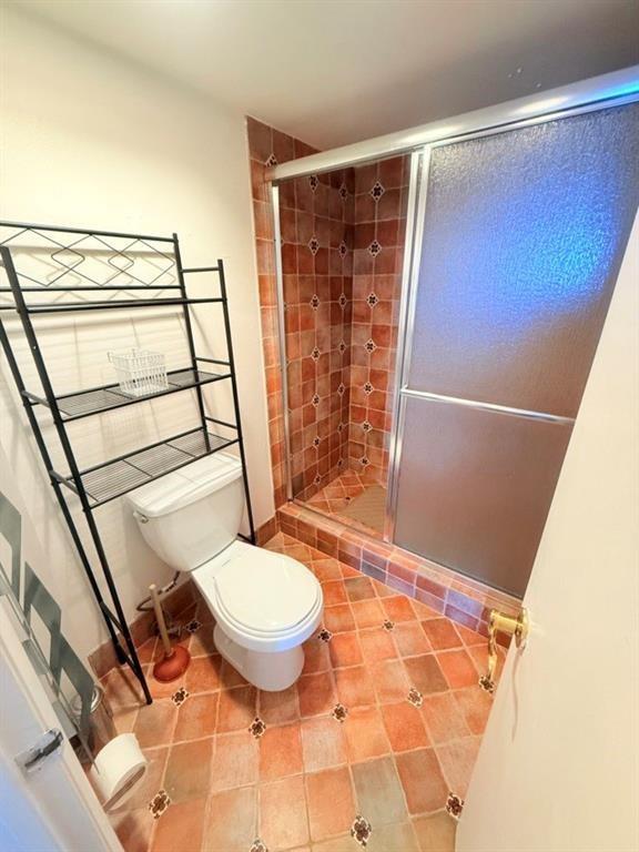 Quadomain Tower - Residential Lease