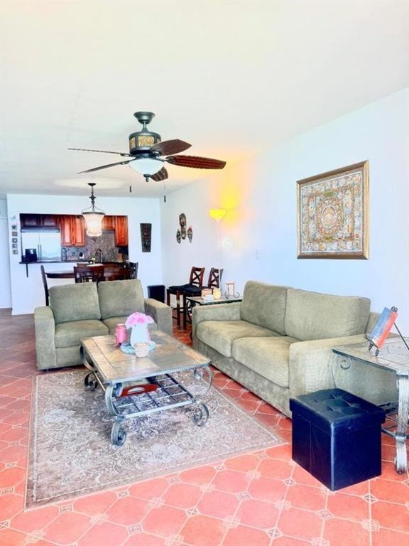 Quadomain Tower - Residential Lease