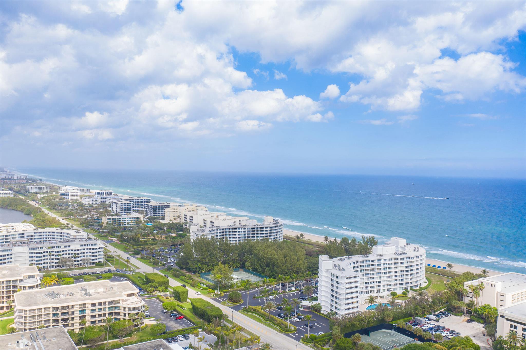 AMBASSADOR II CORP - Residential Lease