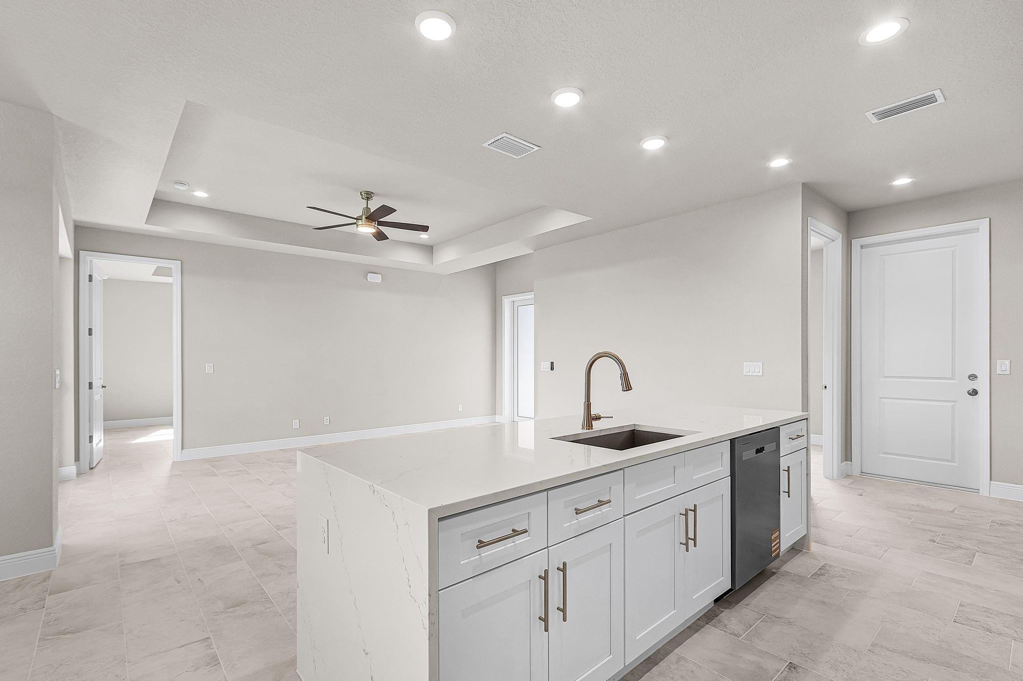 Port LaBelle - Residential