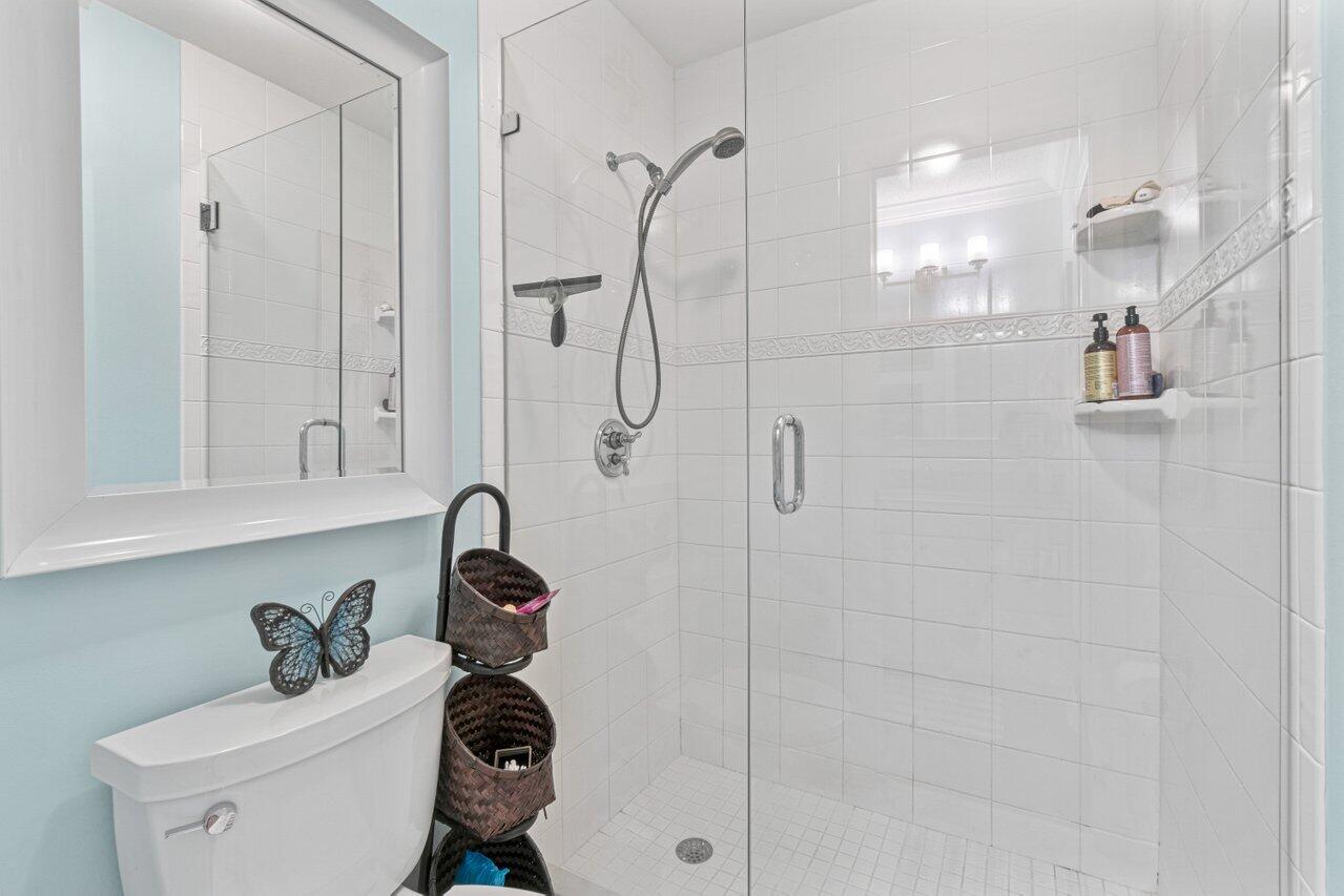 BOCA POINTE - Residential