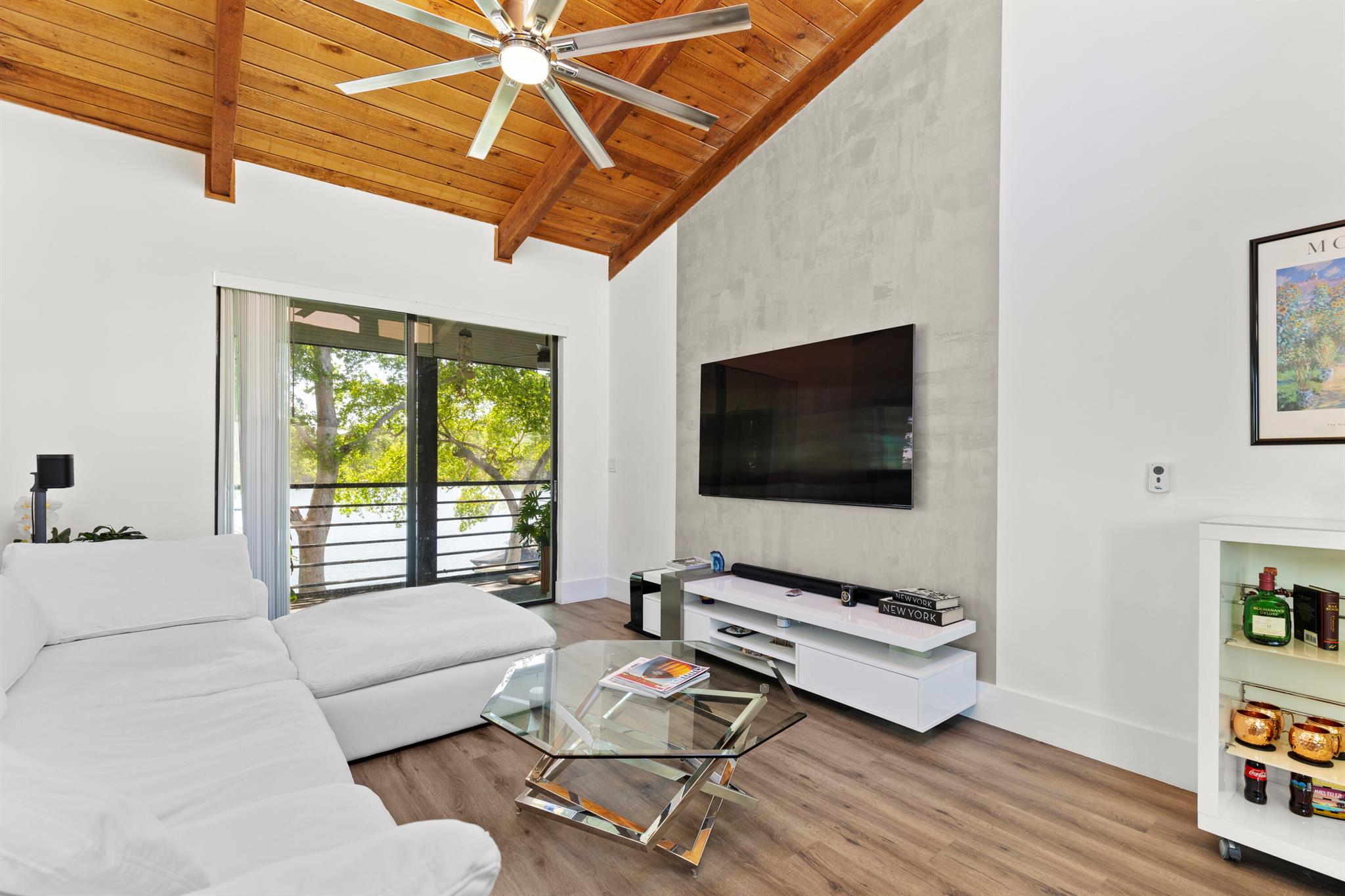 4491 Crystal Lake Drive 204c