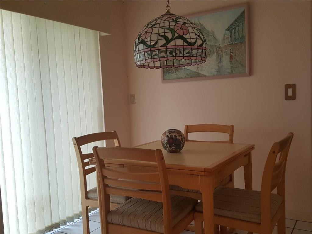 Country Address 102-1 B - Residential