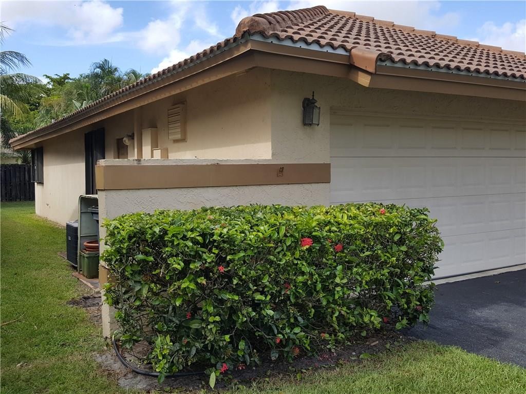 Country Address 102-1 B - Residential