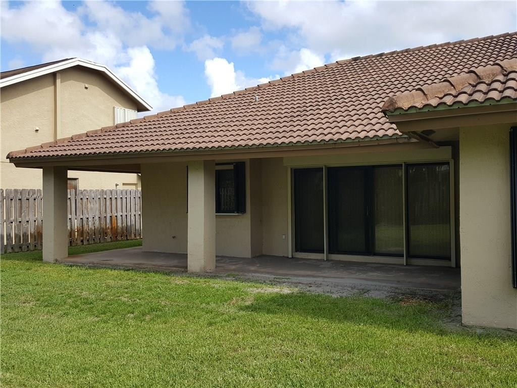 Country Address 102-1 B - Residential
