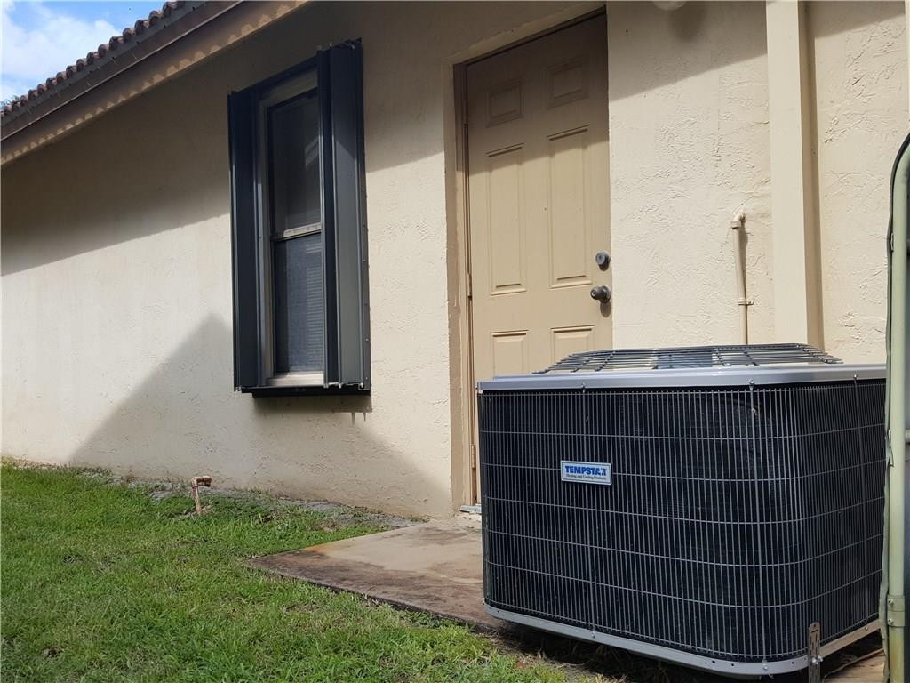 Country Address 102-1 B - Residential