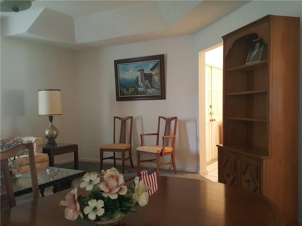 Country Address 102-1 B - Residential