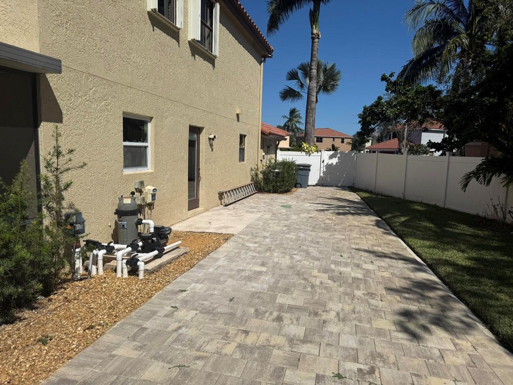 Photo of 6999 Dearborn Place, Boynton Beach, FL 33437 (MLS # R11126885)