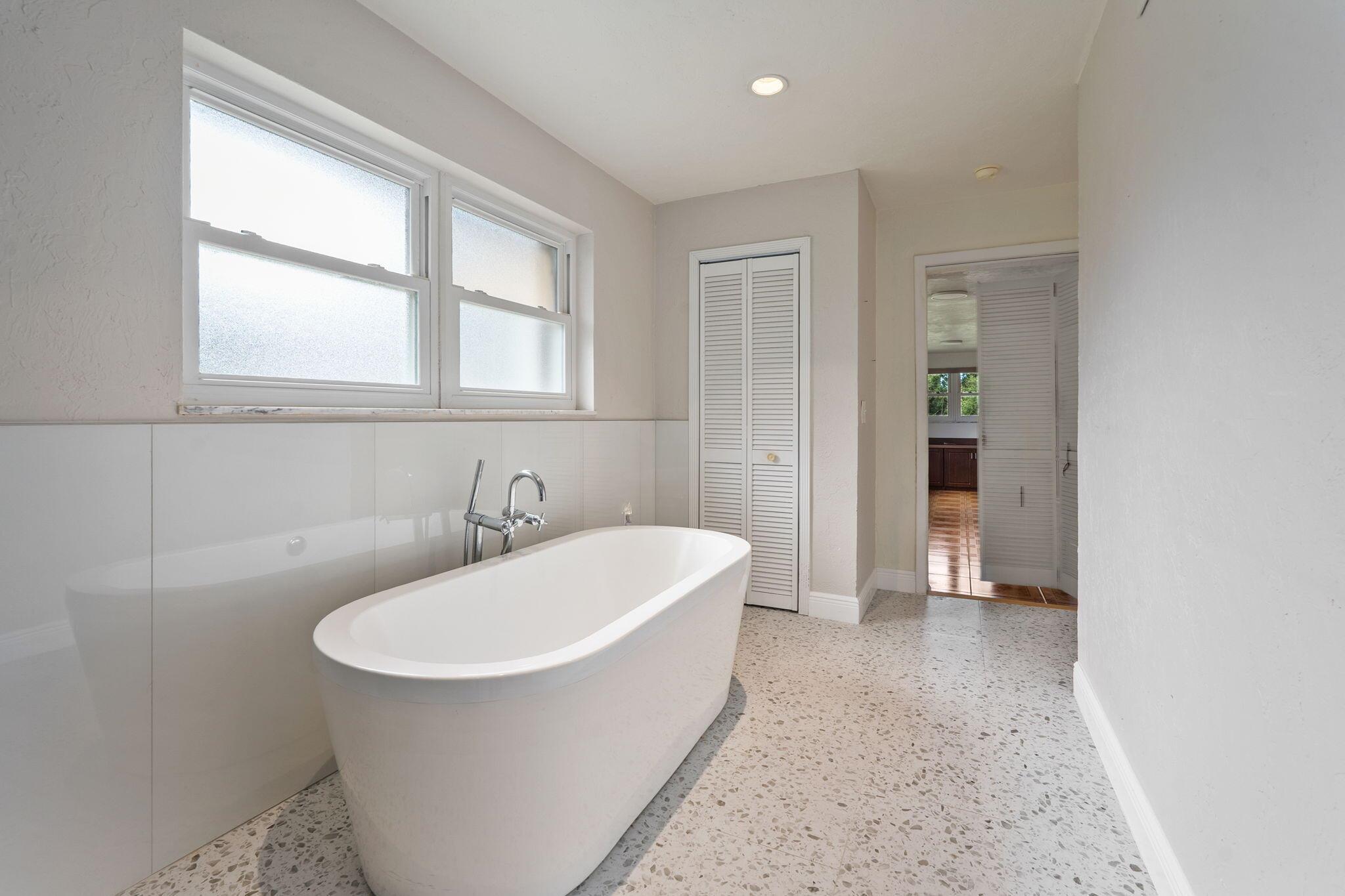 NORTH FORK ESTATES SUBDIV - Residential