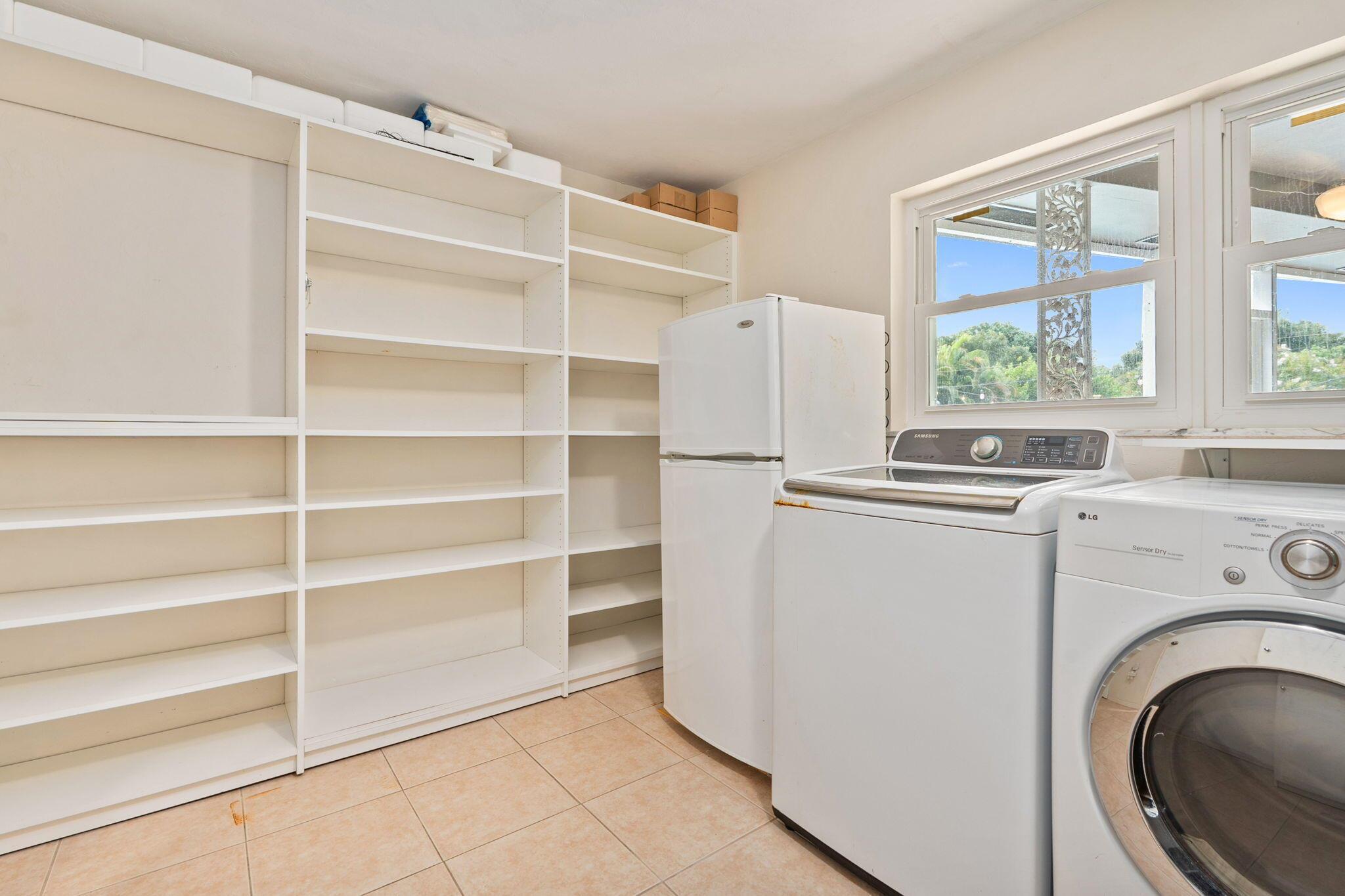 NORTH FORK ESTATES SUBDIV - Residential