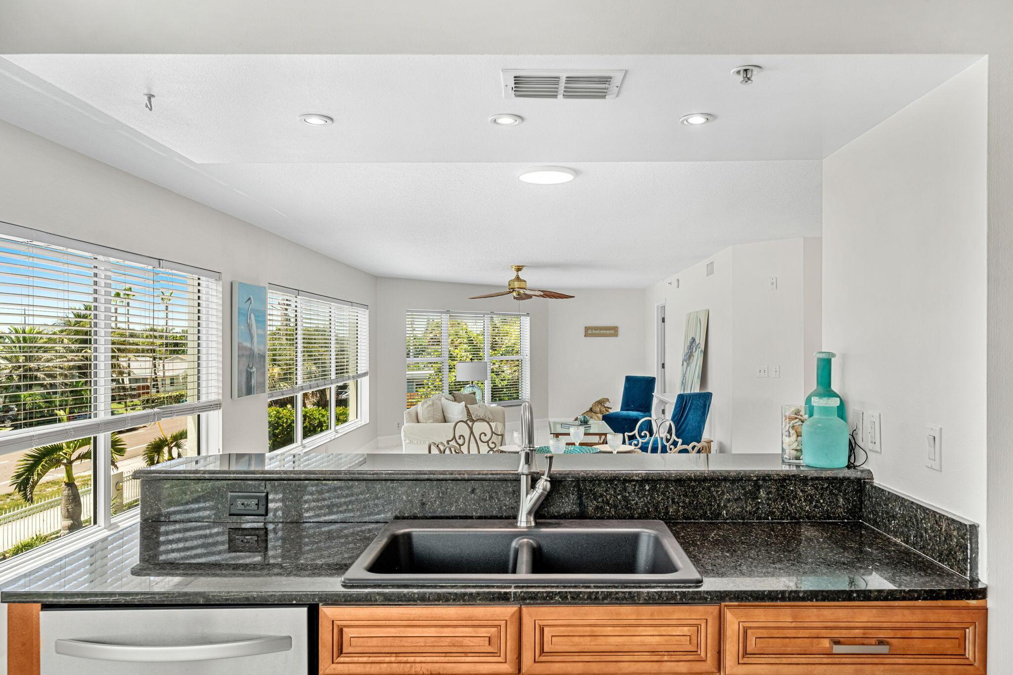 OCEAN BREEZE HOMES CONDO - Residential