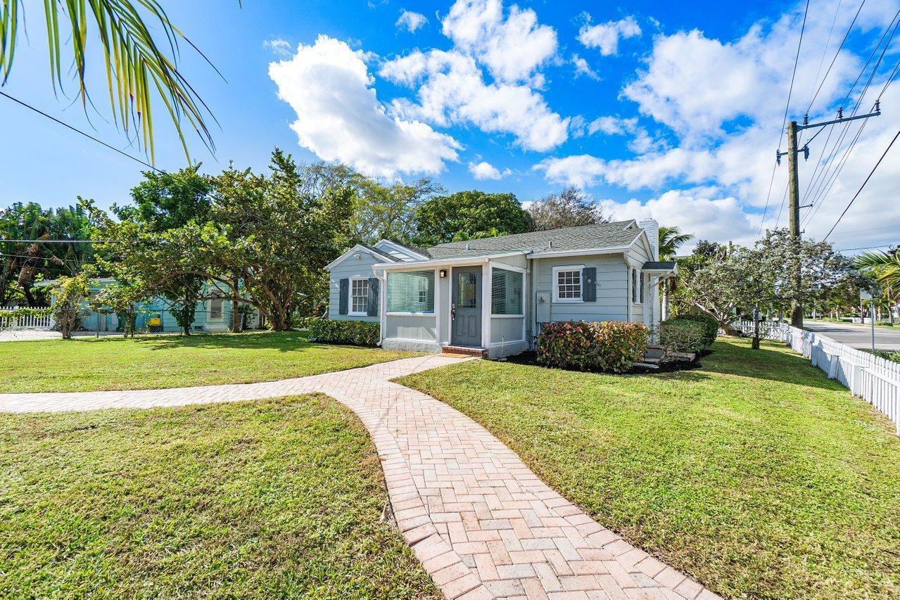 Old School Square - Residential