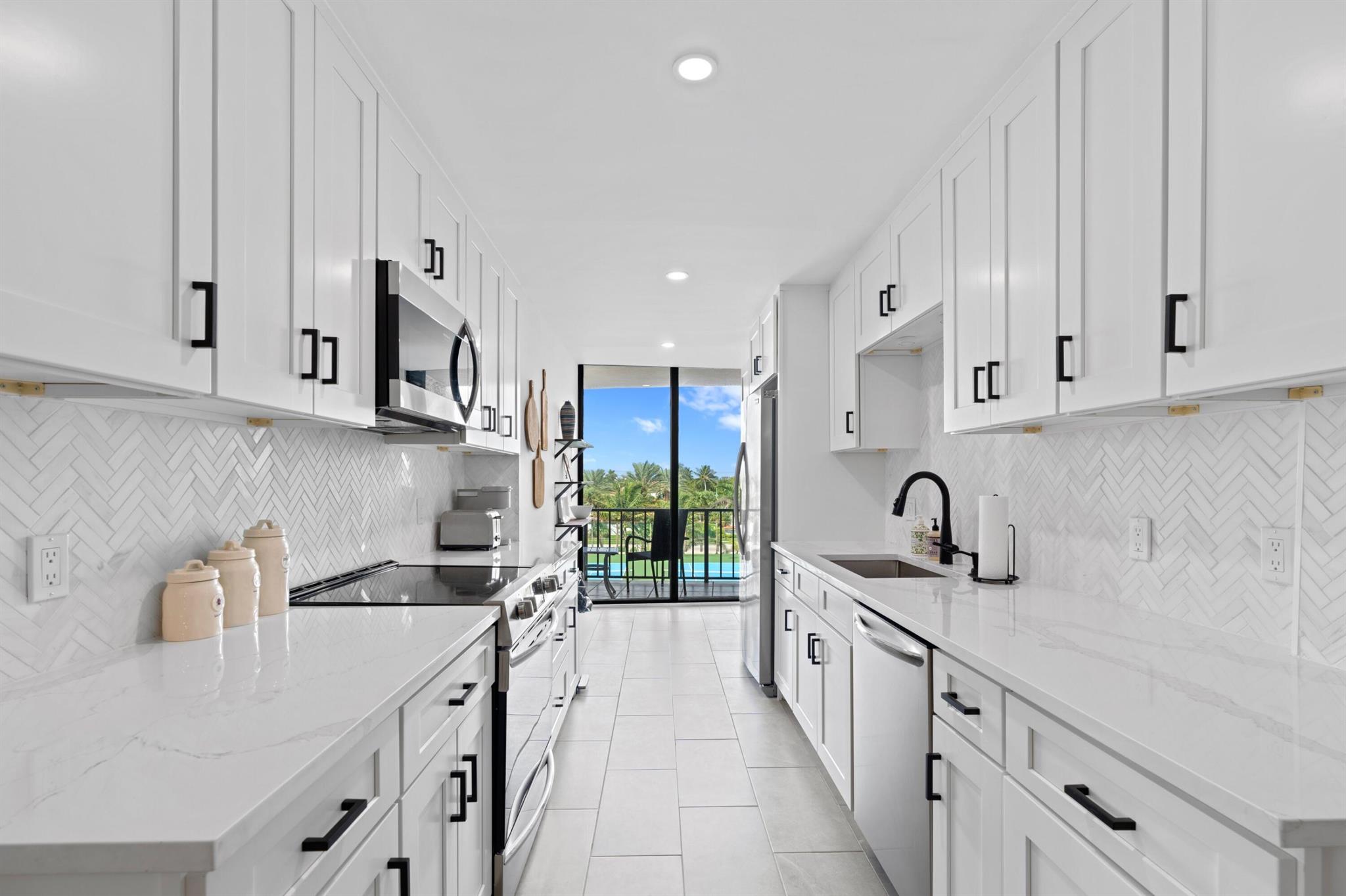 COTE D AZUR COND BLDG ONE - Residential Lease