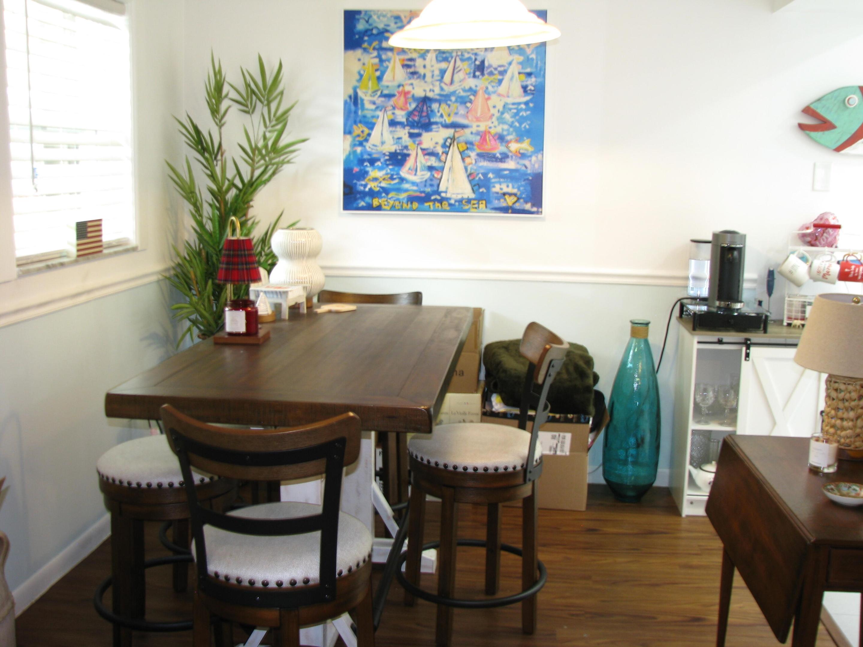 2600 S Kanner Highway W8