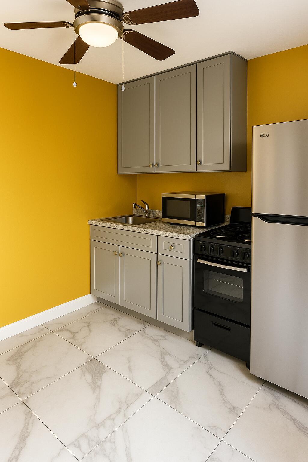 Sunrise Golf Village Sec - Residential Lease