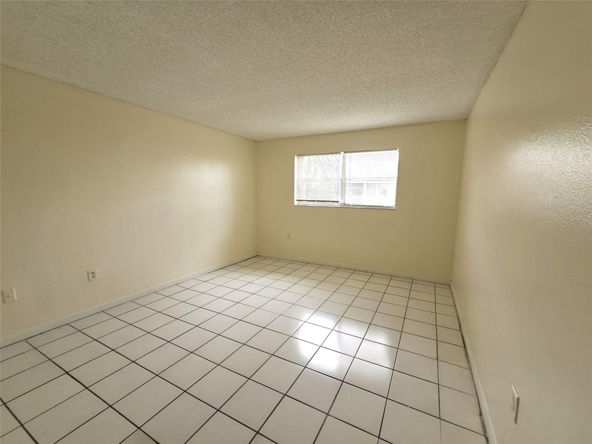 Sunset Hills I Condo - Residential Lease