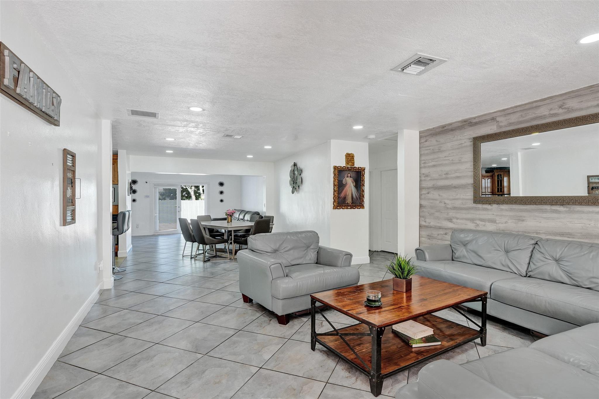 Welwyn Manor 31-2 B - Residential