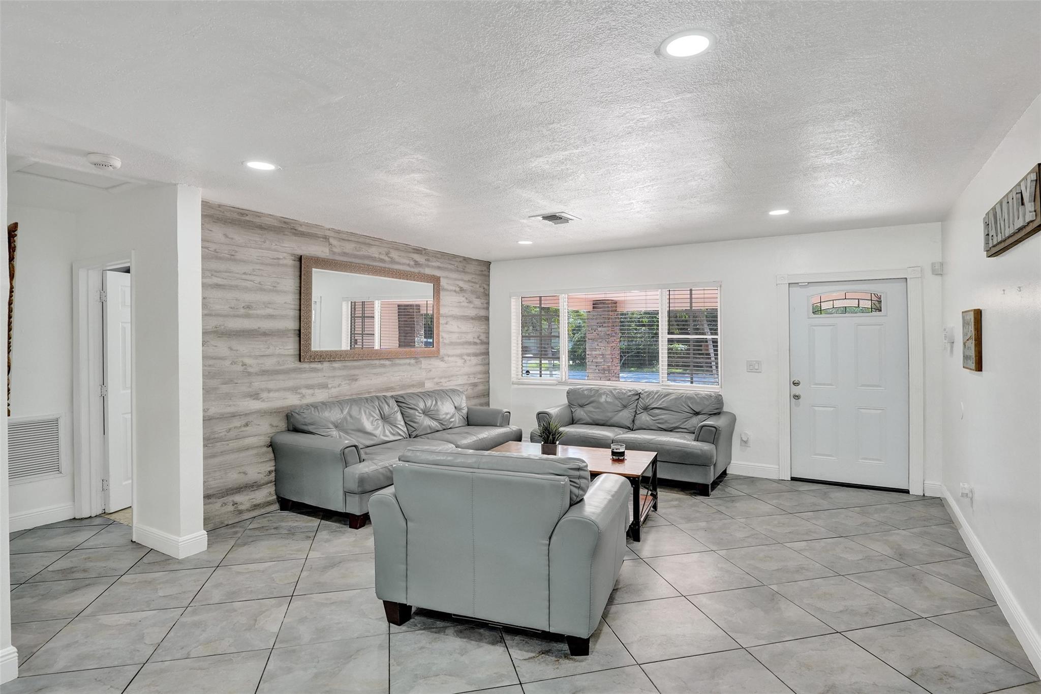 Welwyn Manor 31-2 B - Residential