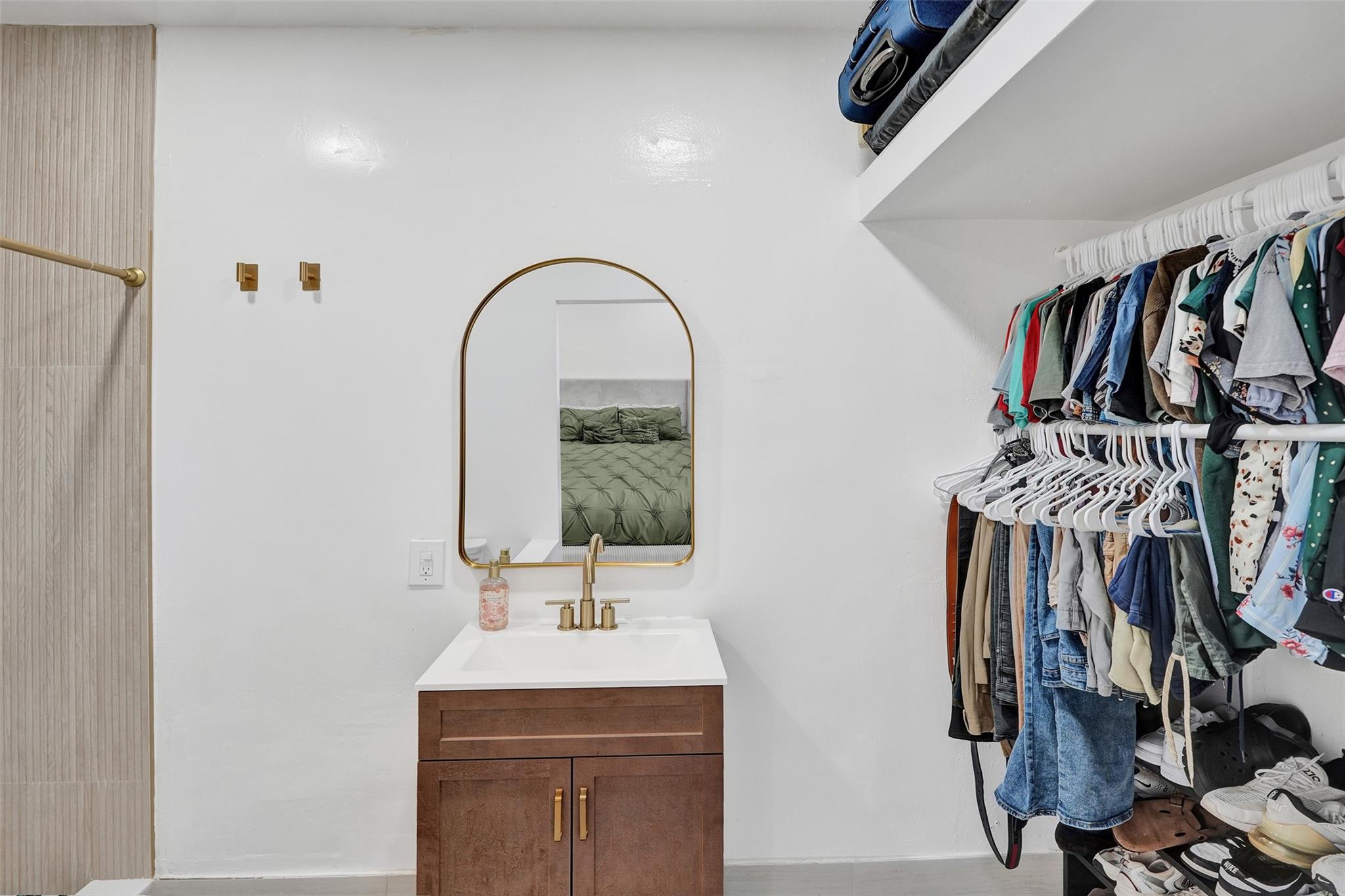 Welwyn Manor 31-2 B - Residential