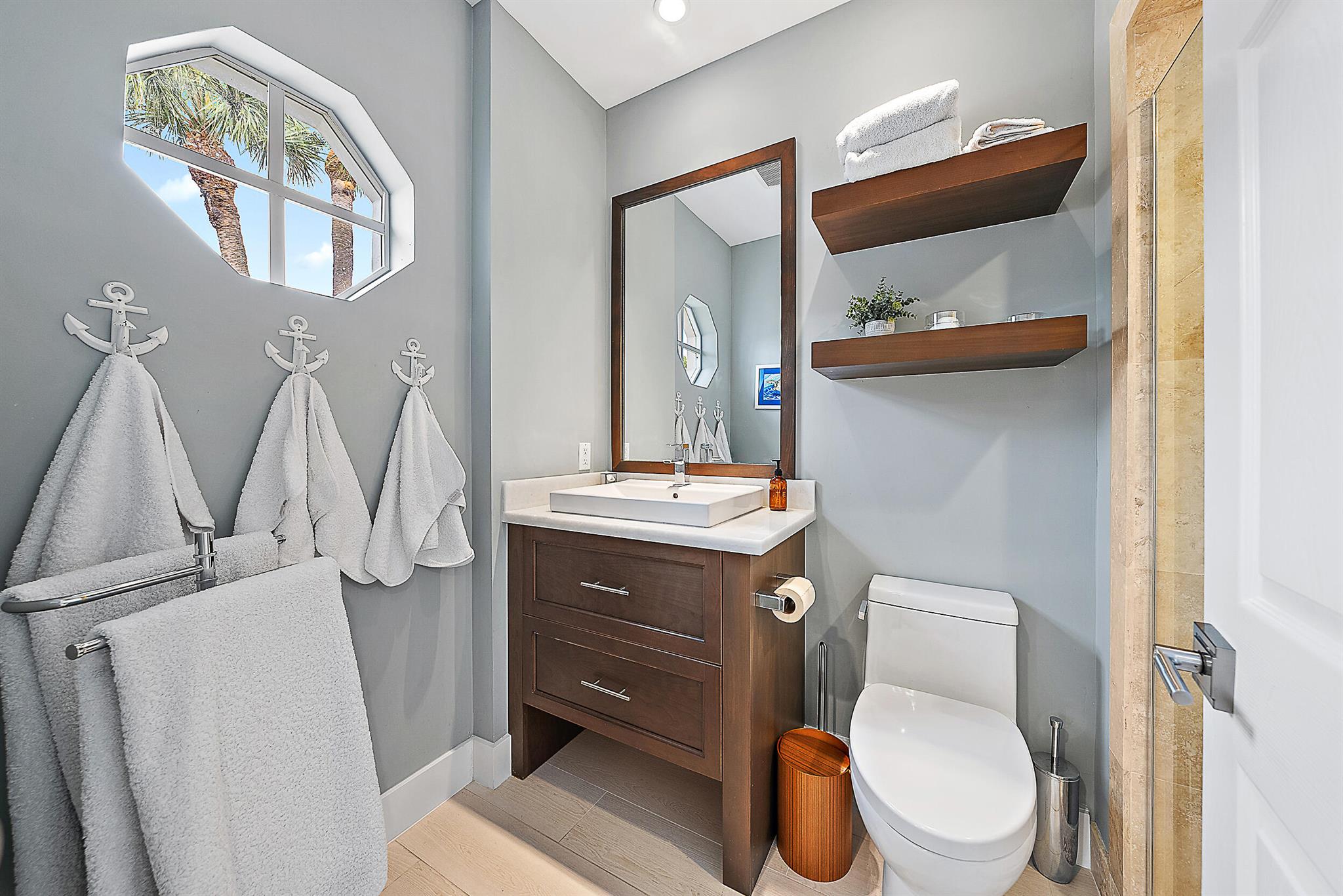 Admirals Cove - Residential