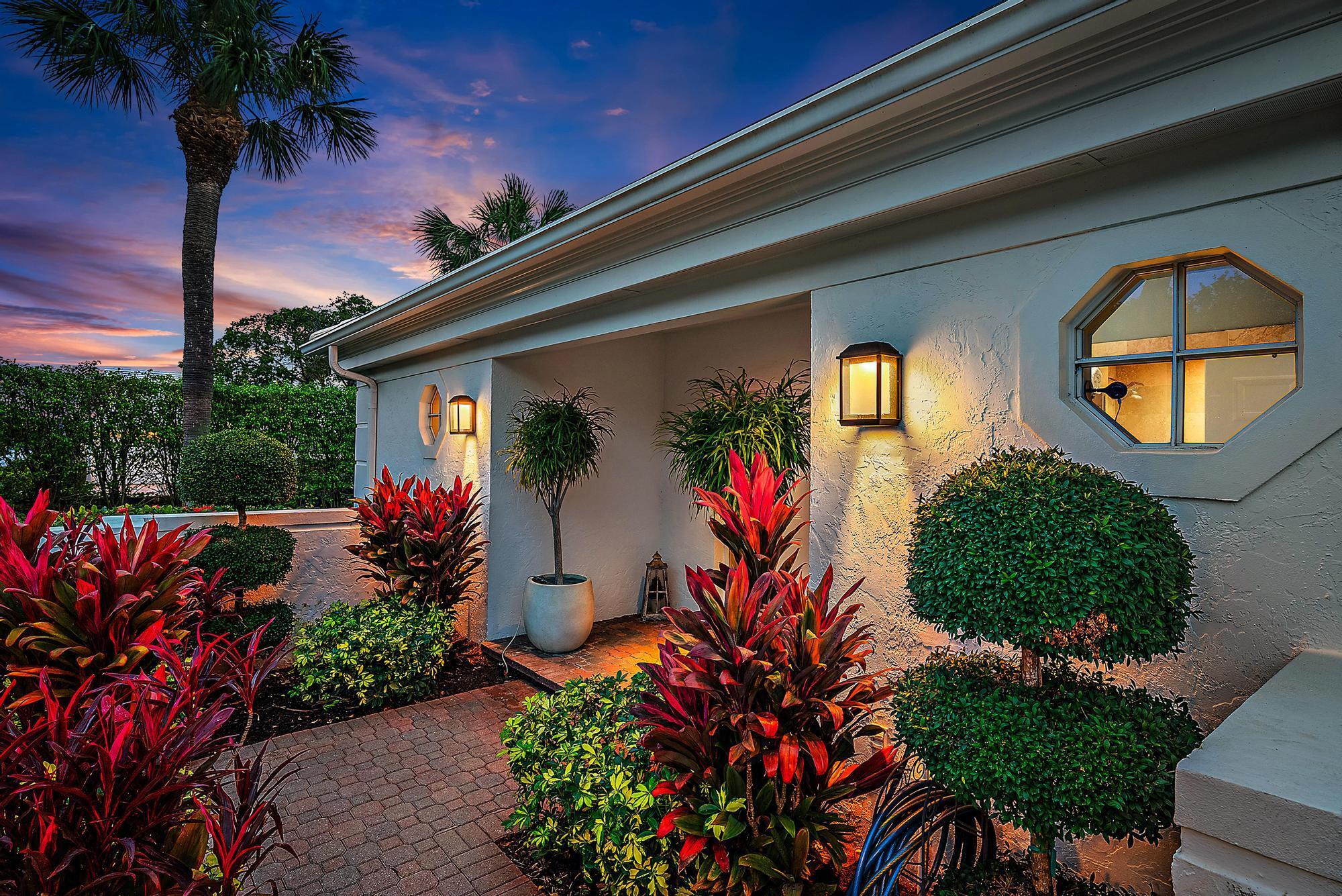 Admirals Cove - Residential