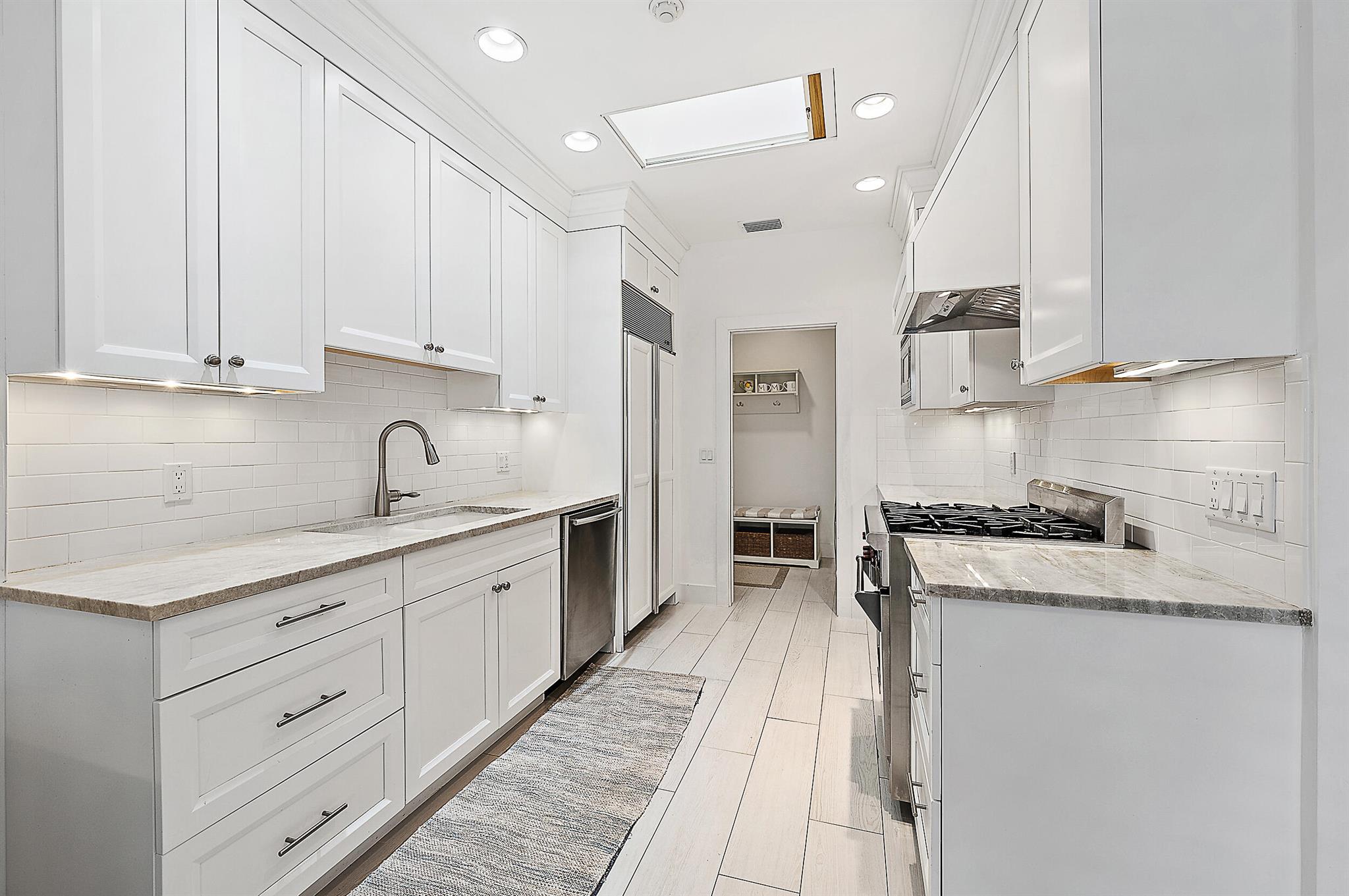 Admirals Cove - Residential