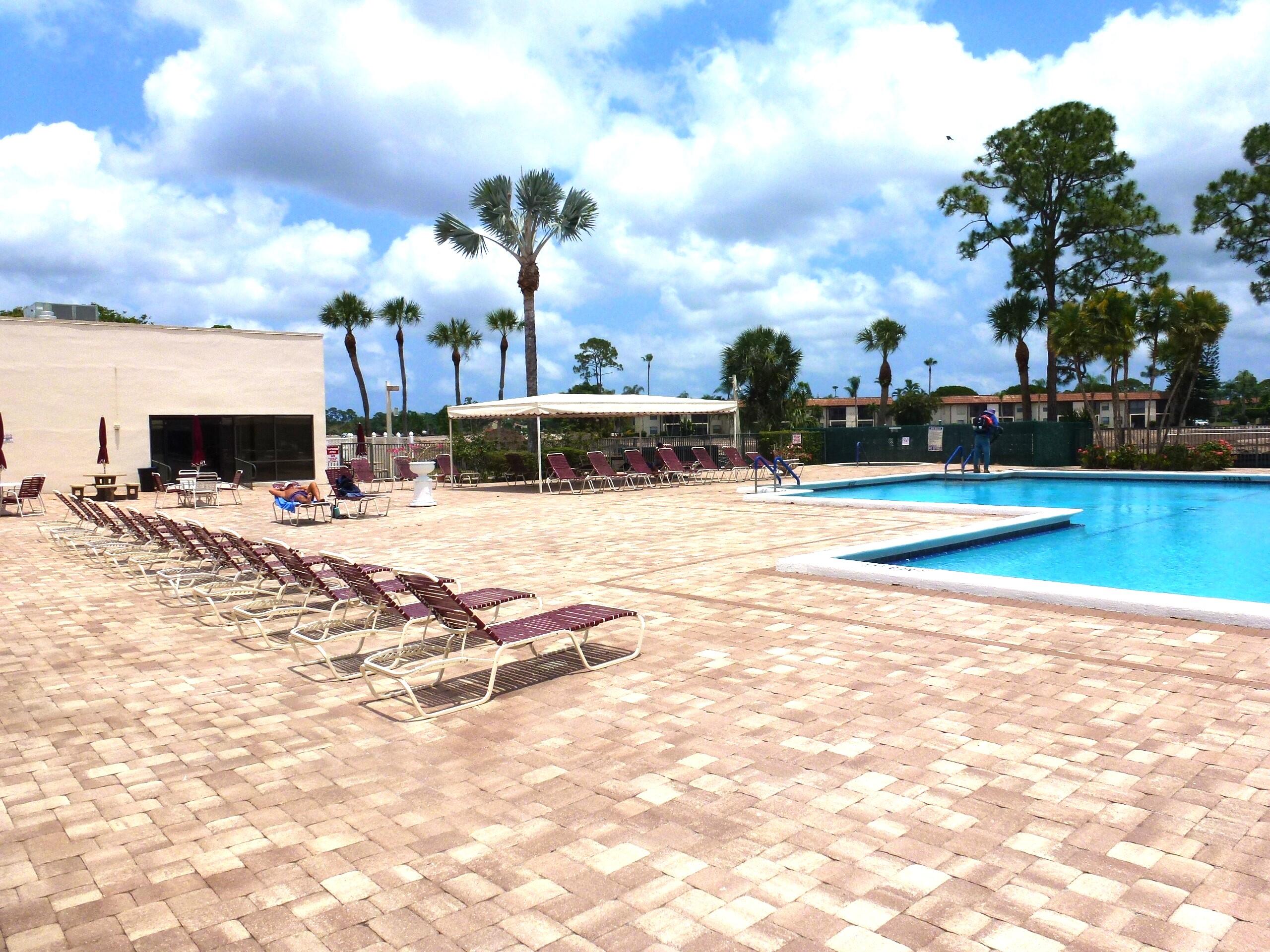 LUCERNE POINTE ONE,TWO,THREE FOUR,SEVEN,EIGHT,NINE - Residential