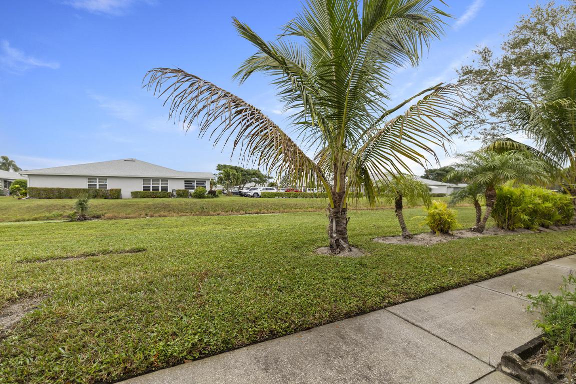 HIGH POINT OF DELRAY WEST CONDO SEC 1&2 - Residential