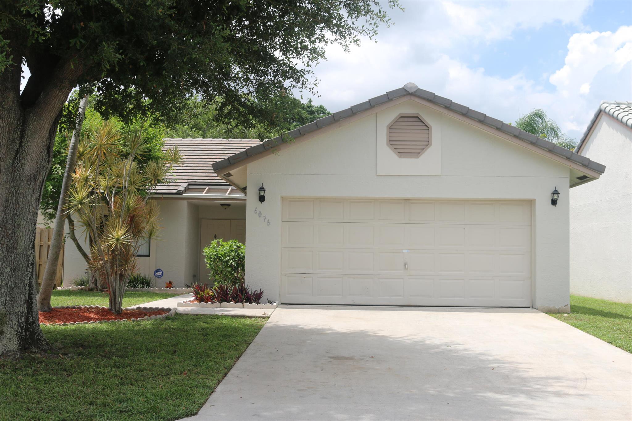 Nicely updated 3/2/2 Single family home rental, with a huge, private backyard and ideal location in Strawberry Lakes. Close to shopping, Tpke, and I-95. Walkable neighborhood, with a community pool and tennis courts. HOA fee, trash collection, and lawn care are included in rent. Tenant pays electric, water, and cable bill. Move-in ready, once background check and HOA approval is completed. Get on line as this one won't last!