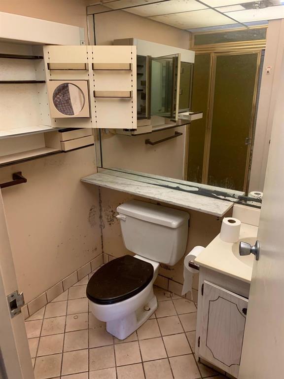 KINGS POINT TUSCANY CONDOS - Residential