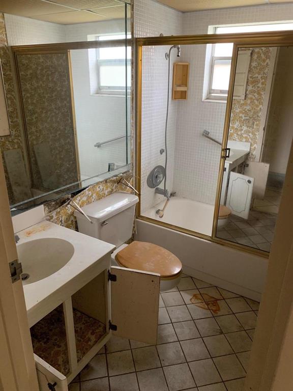 KINGS POINT TUSCANY CONDOS - Residential