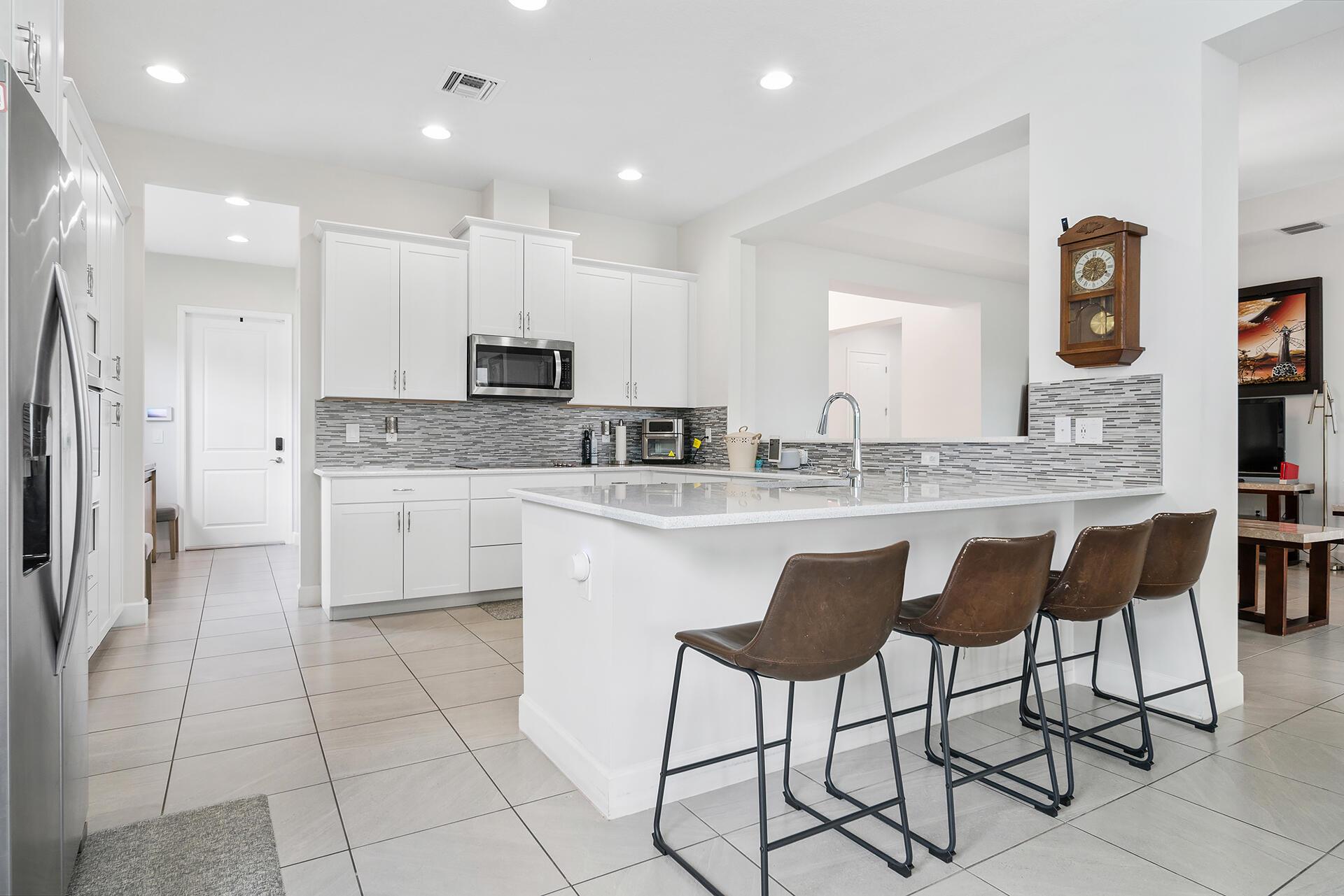 MEADOWS OF WESTLAKE - Residential