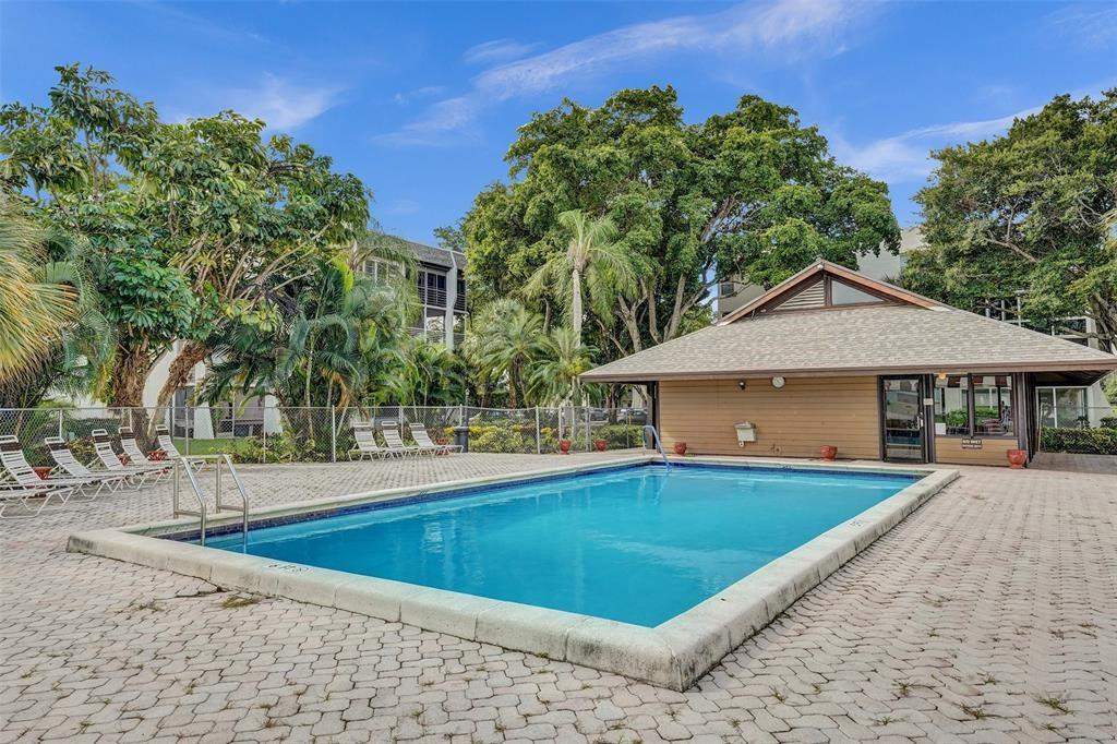 PINE ISLAND RIDGE - Residential