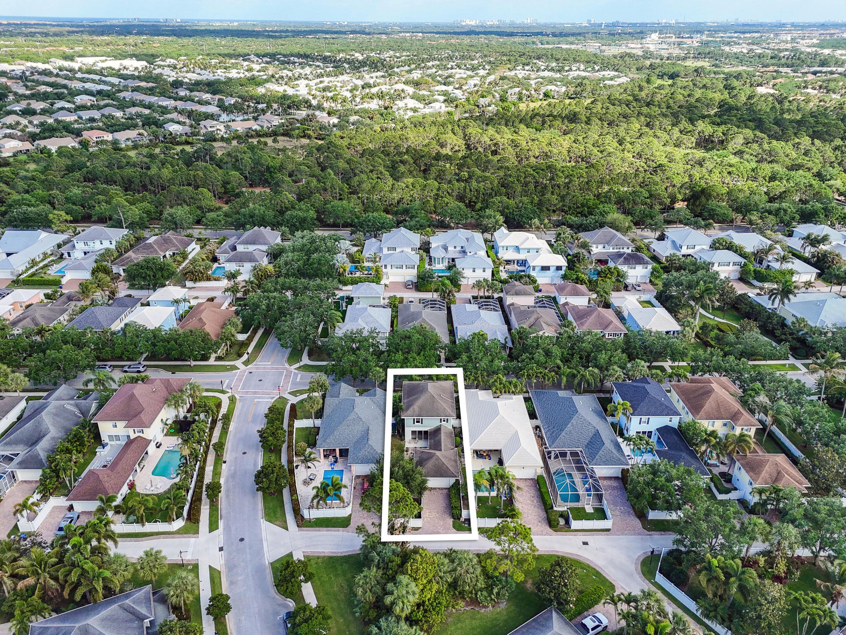 MARTINIQUE AT ABACOA PL 2 - Residential