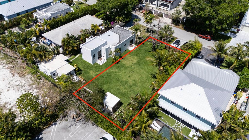 Photo of 0 NE 9th Street, Delray Beach, FL 33444 (MLS # B26021285)