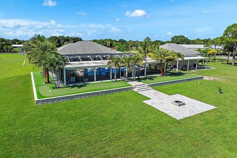 A home in Loxahatchee