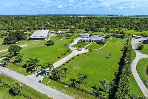 A home in Loxahatchee